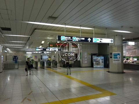 駅ナカ