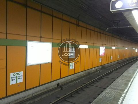 駅ナカ