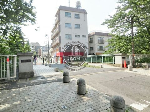 裏路地