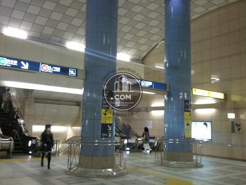 駅ナカ