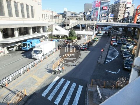 駅前ロータリー