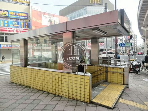 駅周辺