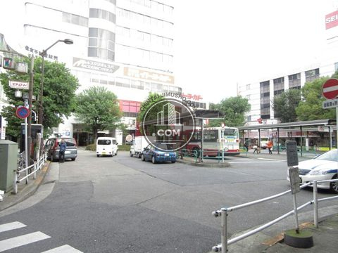 駅前ロータリー