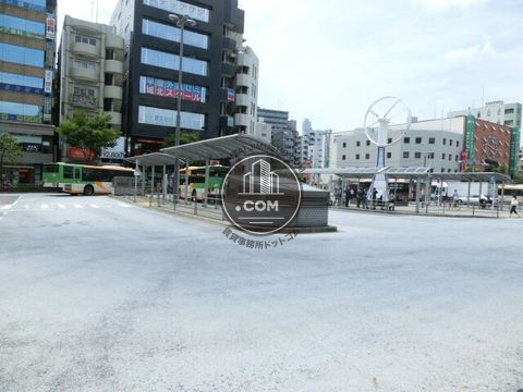 駅前ロータリー