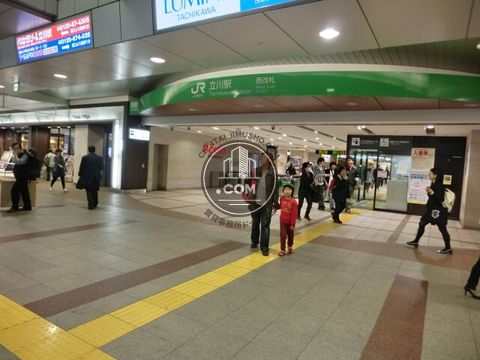 駅ナカ