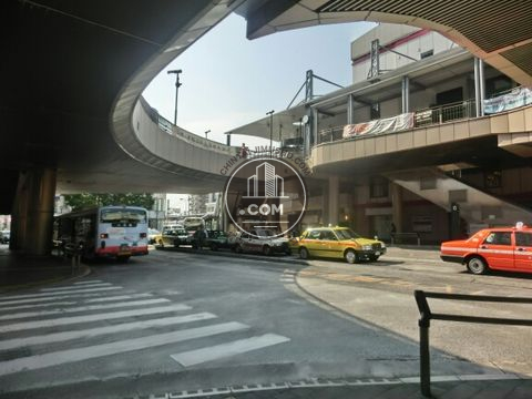 駅前ロータリー
