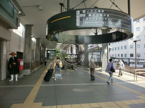 駅周辺