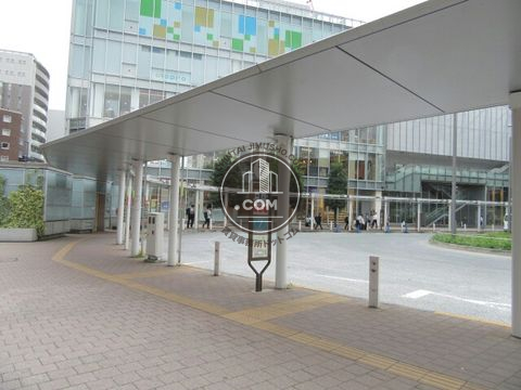 駅前ロータリー