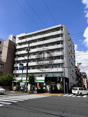 パイロットハウス菊川／美世志本店ビルの外観写真